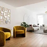Sa Bandeira Signature דירה *