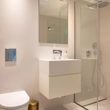 Sa Bandeira 5C 4Br 4 Ensuites Central Porto