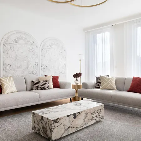 Sa Bandeira Signature דירה *