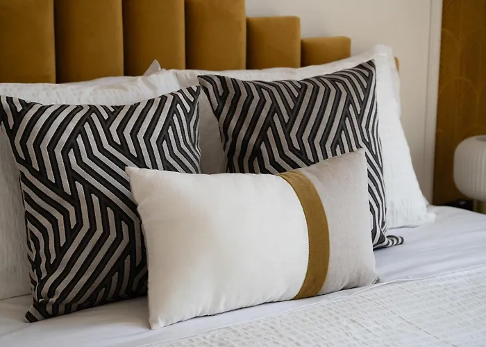 Sa Bandeira Signature Apartment *