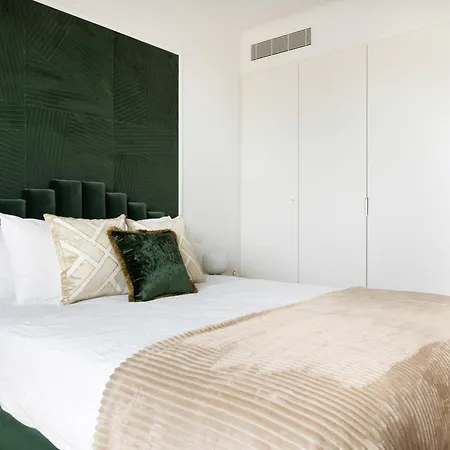 Sa Bandeira Signature Апартаменты